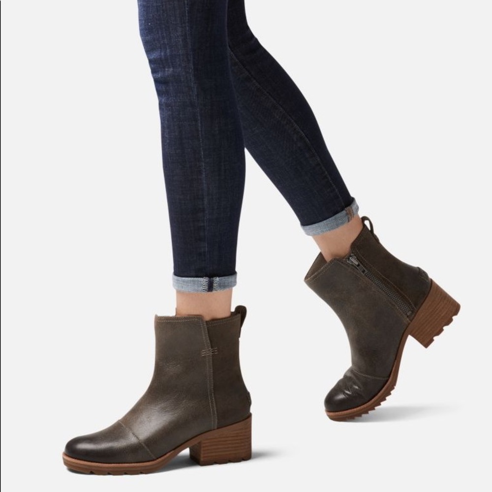 NWOT Sorel Cate Booties size 8